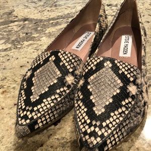 Steve Madden Flats